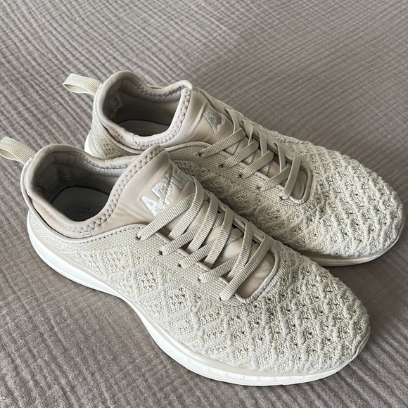 APL Shoes - APL Techloom Phantom Sneakers